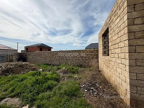 Satılır 2 otaqlı həyət evi 70 m²