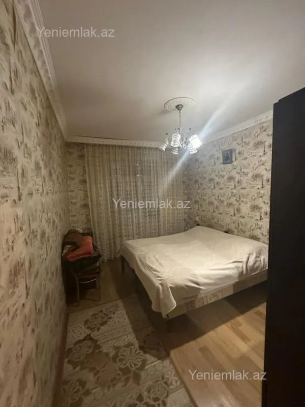 Satılır 3 otaqlı köhnə tikili 85 m²