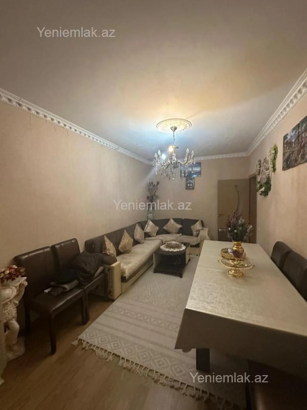 Satılır 3 otaqlı köhnə tikili 85 m²