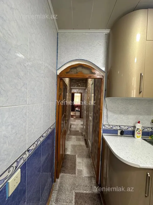 Satılır 2 otaqlı köhnə tikili 50 m²