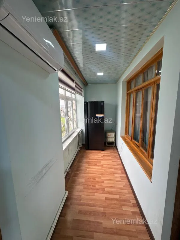 Satılır 2 otaqlı köhnə tikili 50 m²