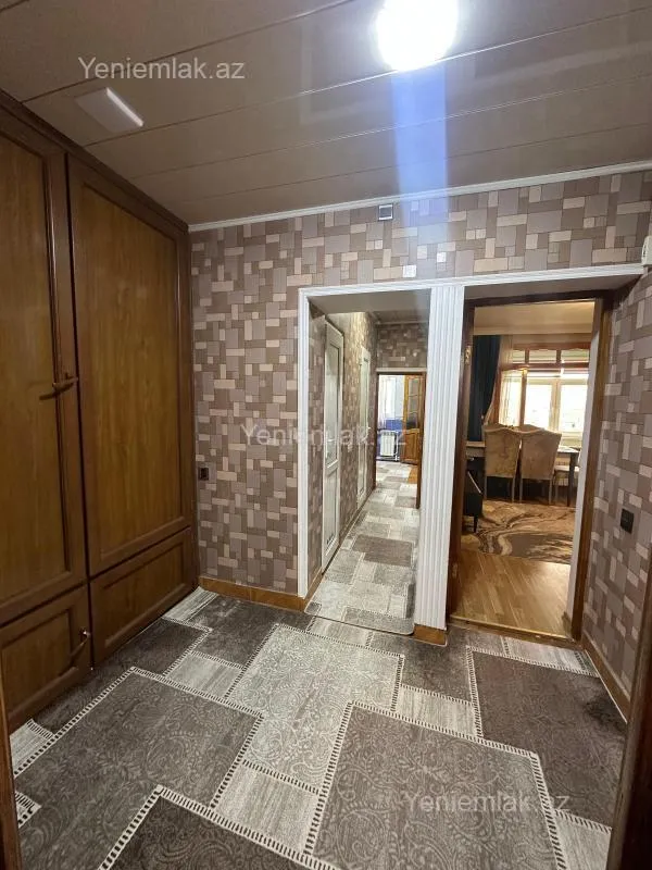 Satılır 2 otaqlı köhnə tikili 50 m²