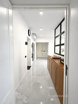 Satılır 2 otaqlı yeni tikili 95 m²
