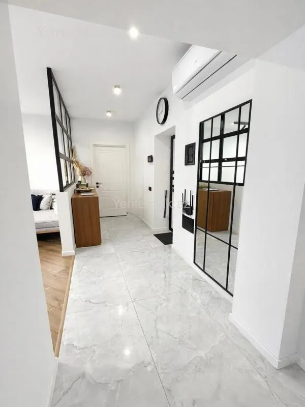 Satılır 2 otaqlı yeni tikili 95 m²