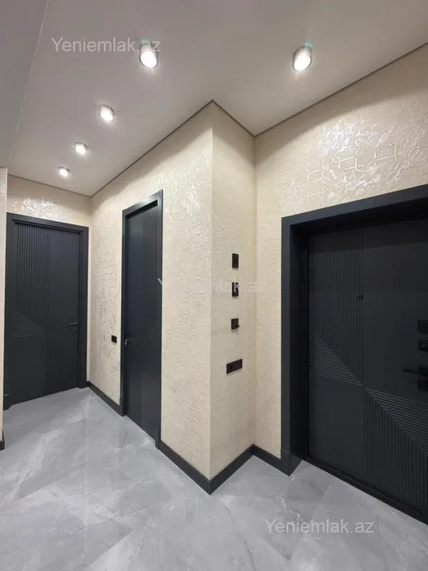 Satılır 3 otaqlı yeni tikili 143 m²