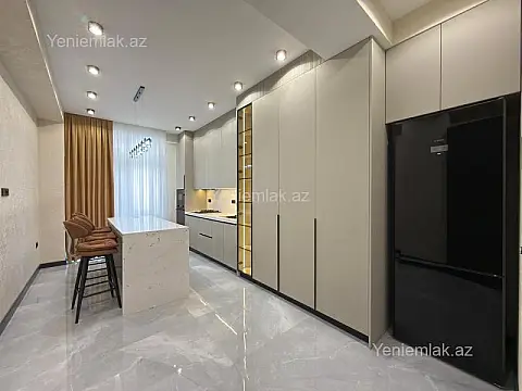 Satılır 3 otaqlı yeni tikili 143 m²