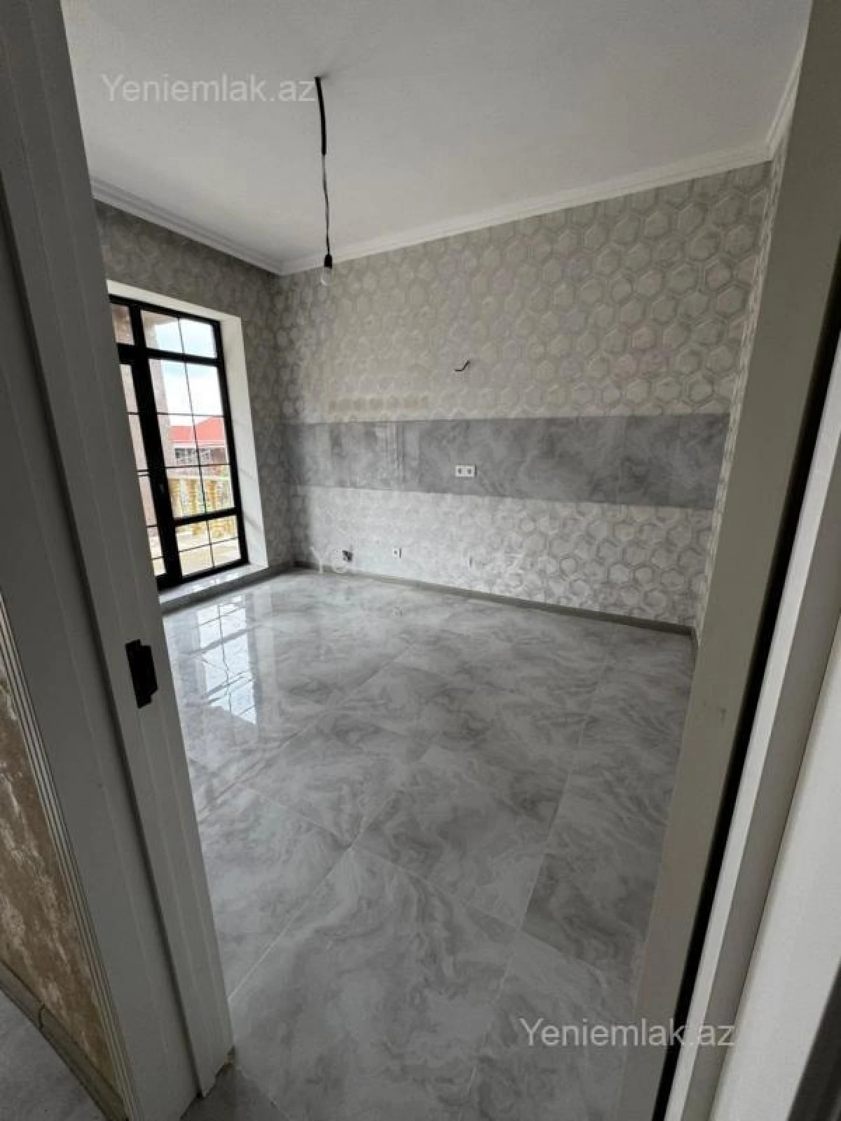 Satılır 4 otaqlı həyət evi 120 m²