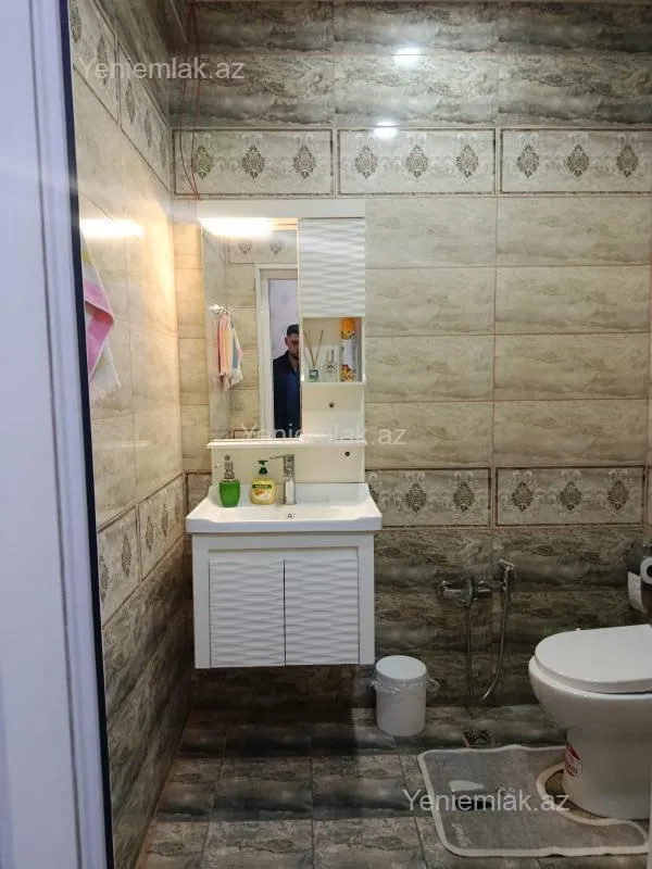 Satılır 2 otaqlı yeni tikili 100 m²