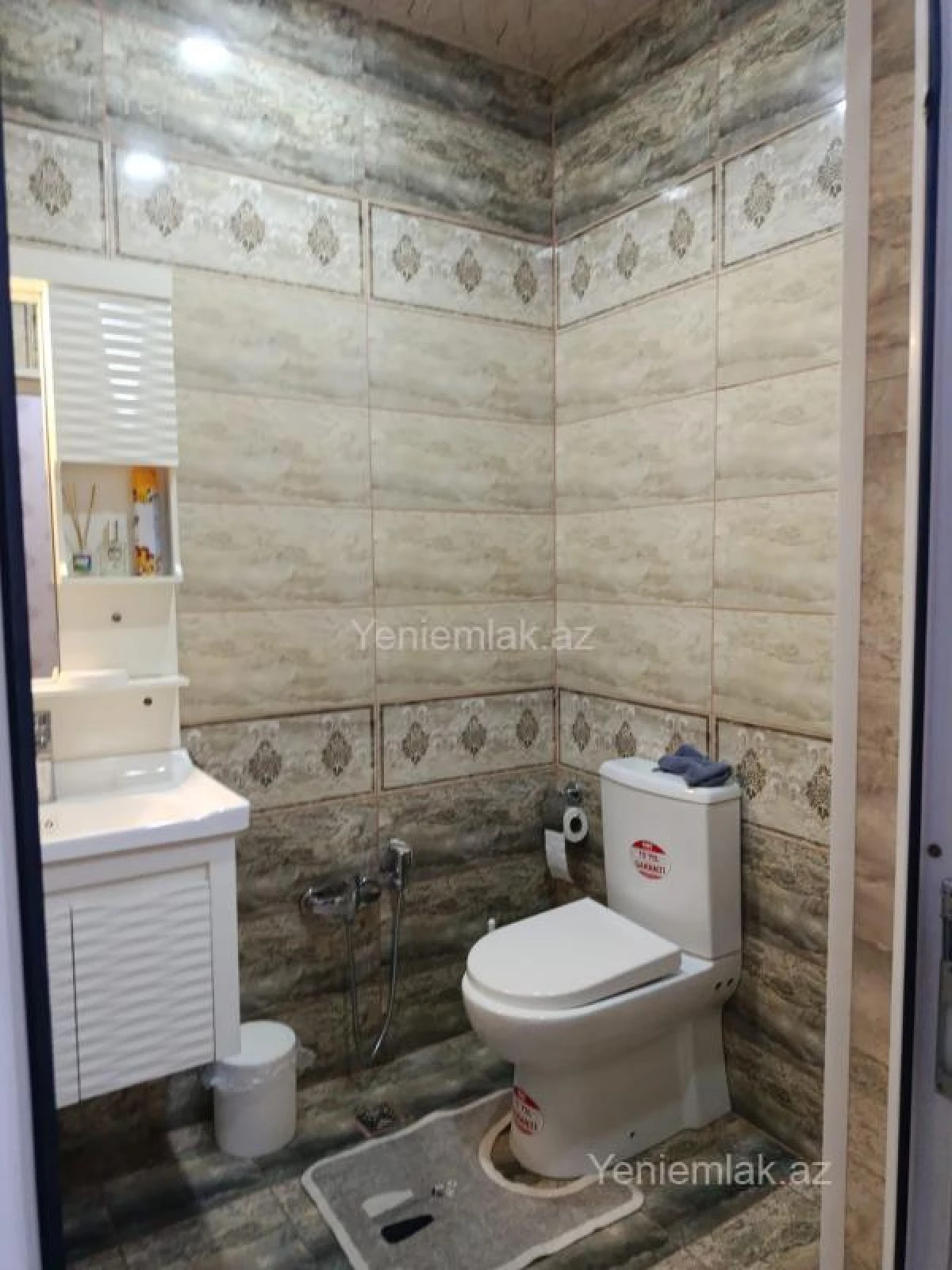 Satılır 2 otaqlı yeni tikili 100 m²