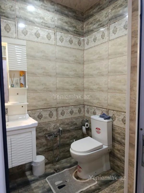 Satılır 2 otaqlı yeni tikili 100 m²