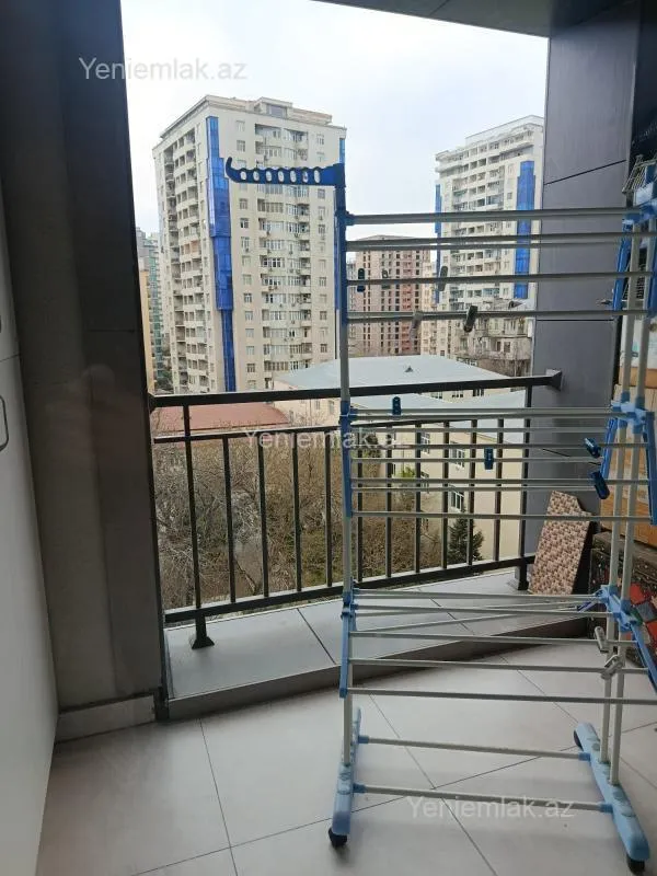 Satılır 2 otaqlı yeni tikili 100 m²