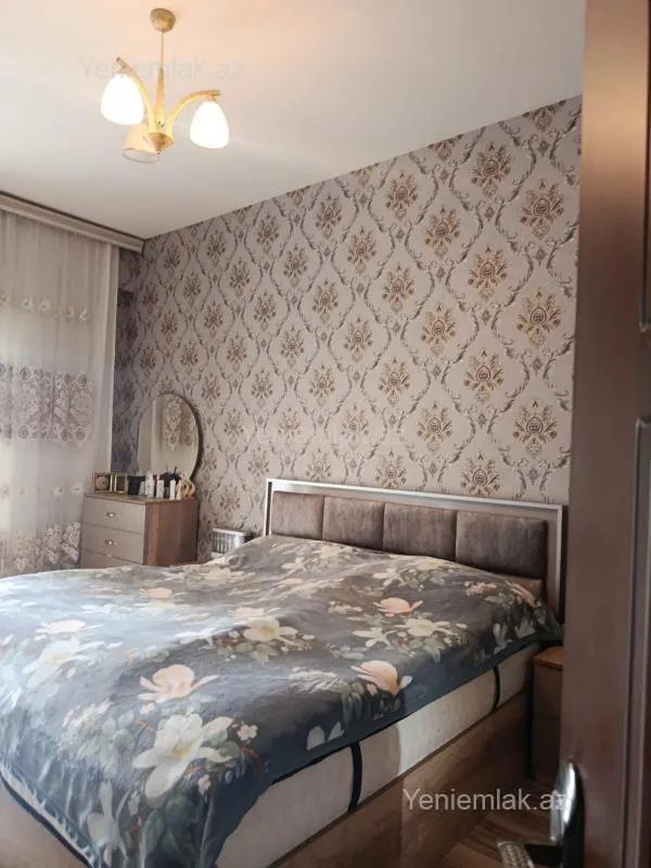 Satılır 2 otaqlı yeni tikili 100 m²