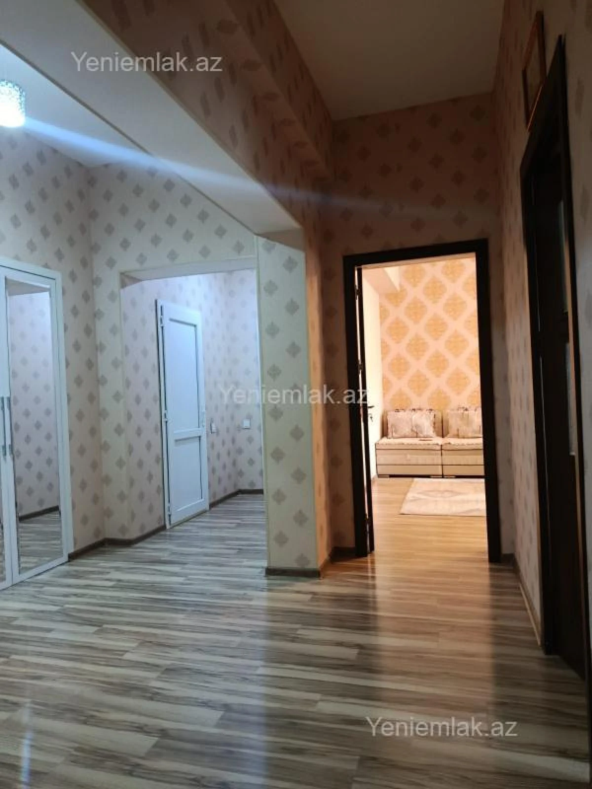 Satılır 2 otaqlı yeni tikili 100 m²