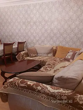 Satılır 2 otaqlı köhnə tikili 60 m²
