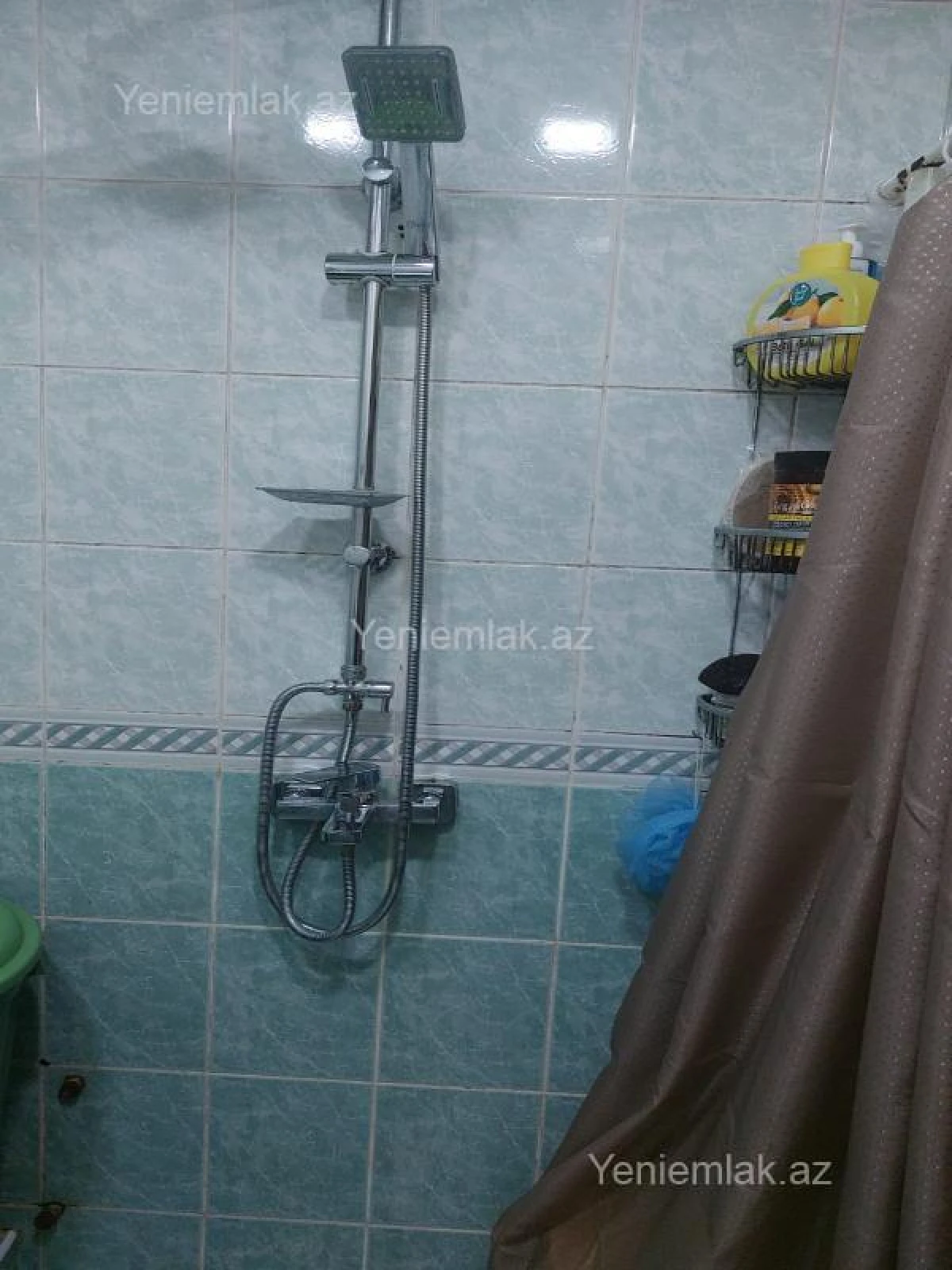 Satılır 2 otaqlı köhnə tikili 60 m²