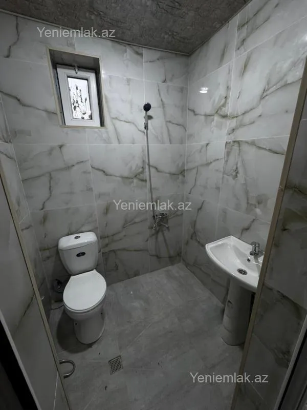 Satılır 4 otaqlı həyət evi 110 m²