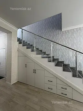 Satılır 4 otaqlı həyət evi 140 m²