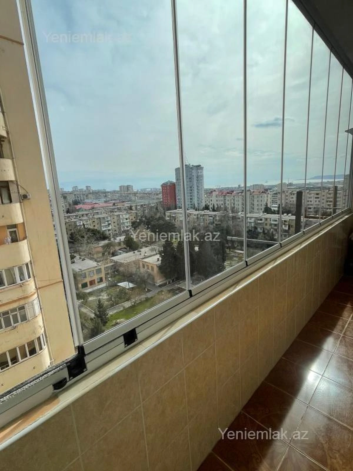 Satılır 3 otaqlı yeni tikili 84 m²