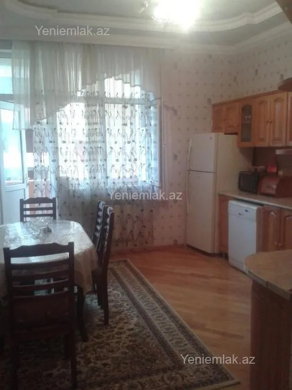 Satılır 2 otaqlı yeni tikili 100 m²