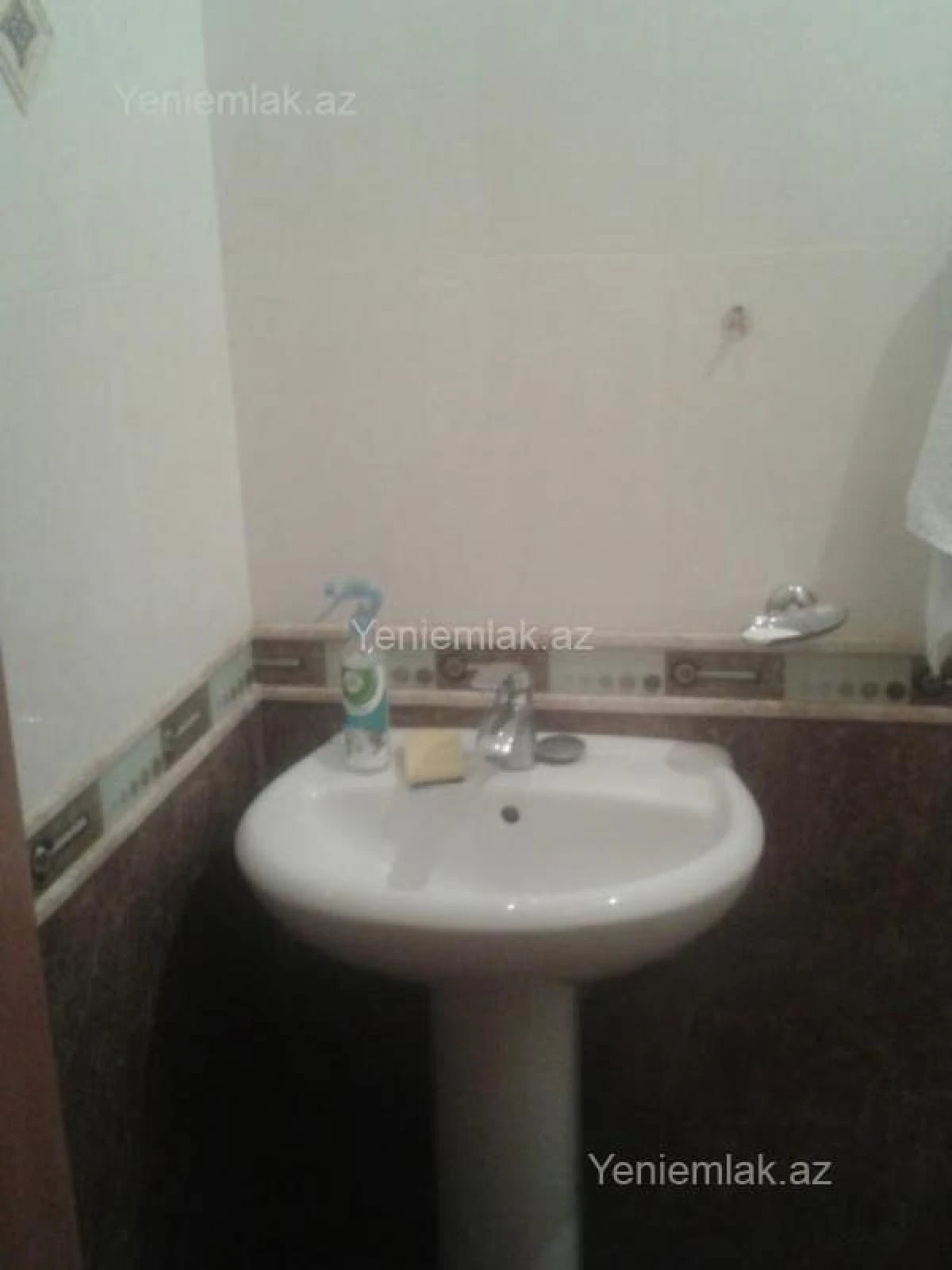 Satılır 2 otaqlı yeni tikili 100 m²