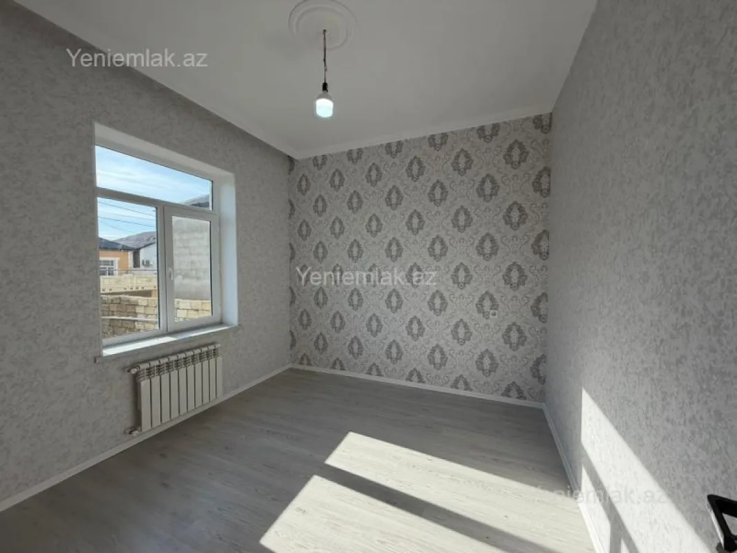 Satılır 4 otaqlı həyət evi 125 m²