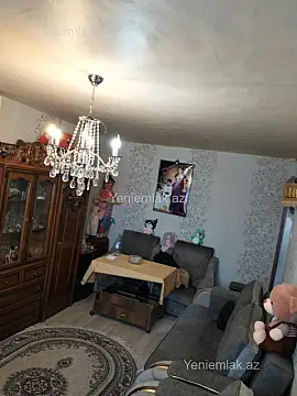 Satılır 1 otaqlı köhnə tikili 32 m²
