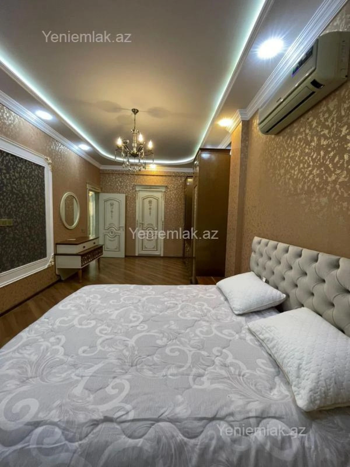 Satılır 3 otaqlı yeni tikili 165 m²