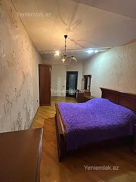 Satılır 3 otaqlı yeni tikili 125 m²