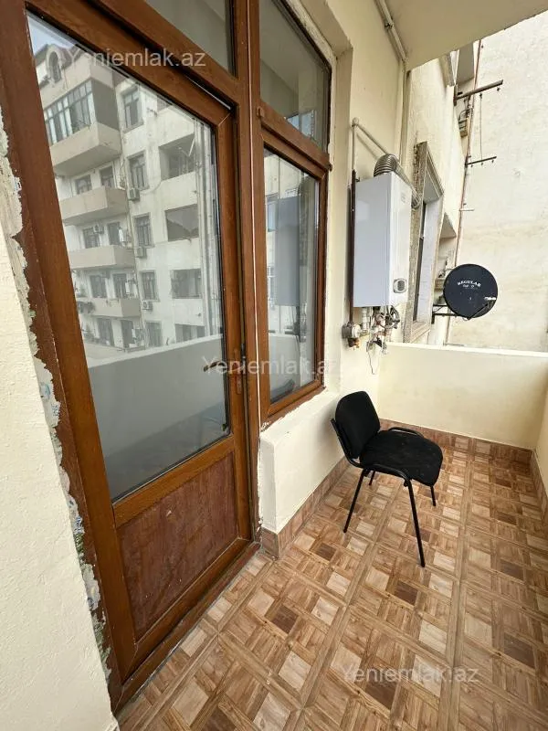 Satılır 2 otaqlı yeni tikili 60 m²