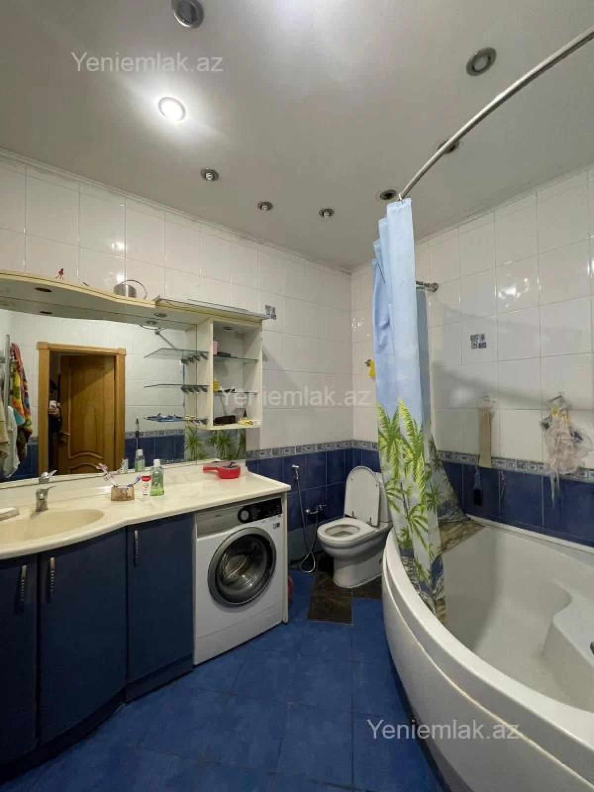 Satılır 4 otaqlı yeni tikili 180 m²