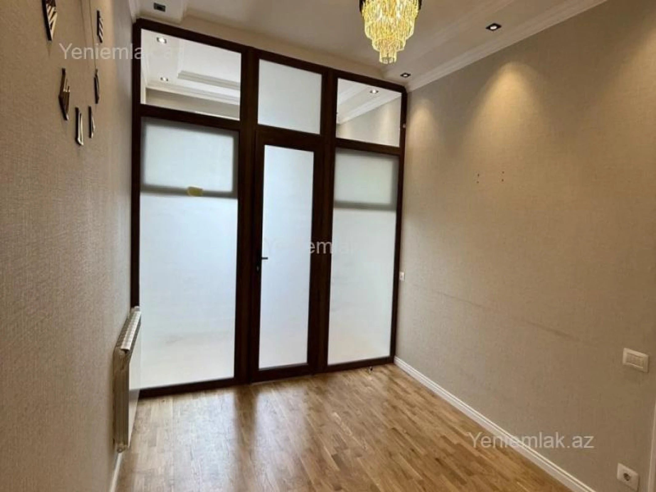 Satılır 3 otaqlı yeni tikili 70 m²