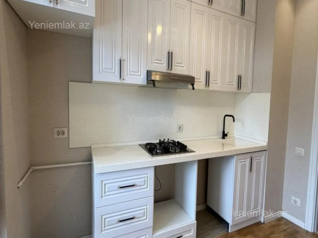 Satılır 3 otaqlı yeni tikili 70 m²