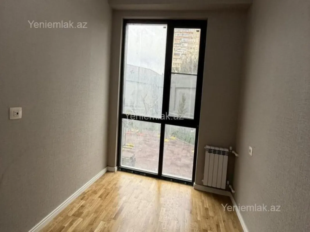 Satılır 3 otaqlı yeni tikili 70 m²