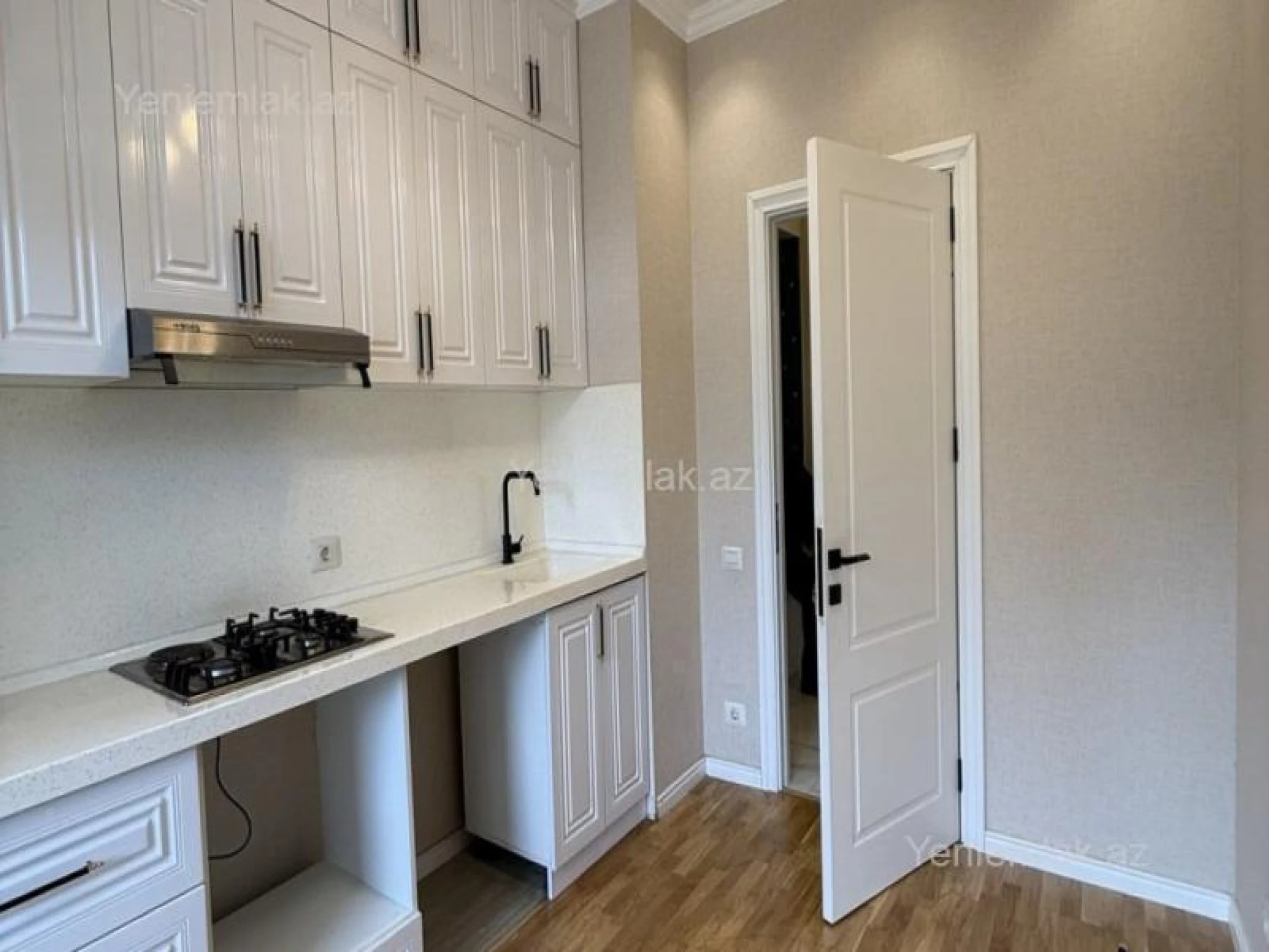 Satılır 3 otaqlı yeni tikili 70 m²