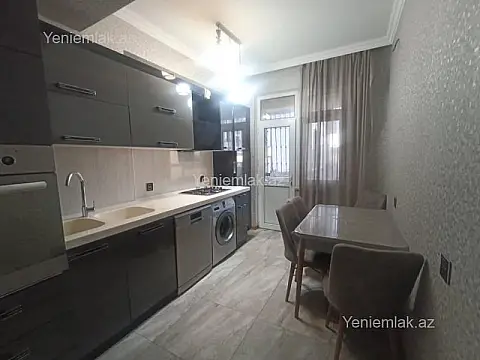 Satılır 3 otaqlı yeni tikili 80 m²