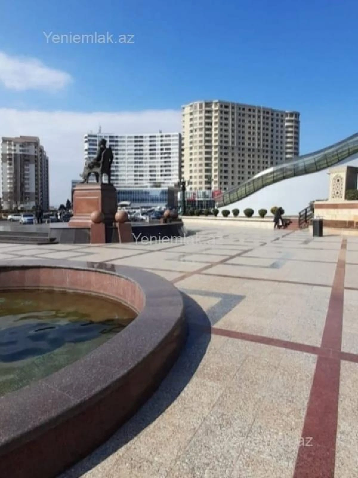 Satılır 3 otaqlı yeni tikili 87 m²