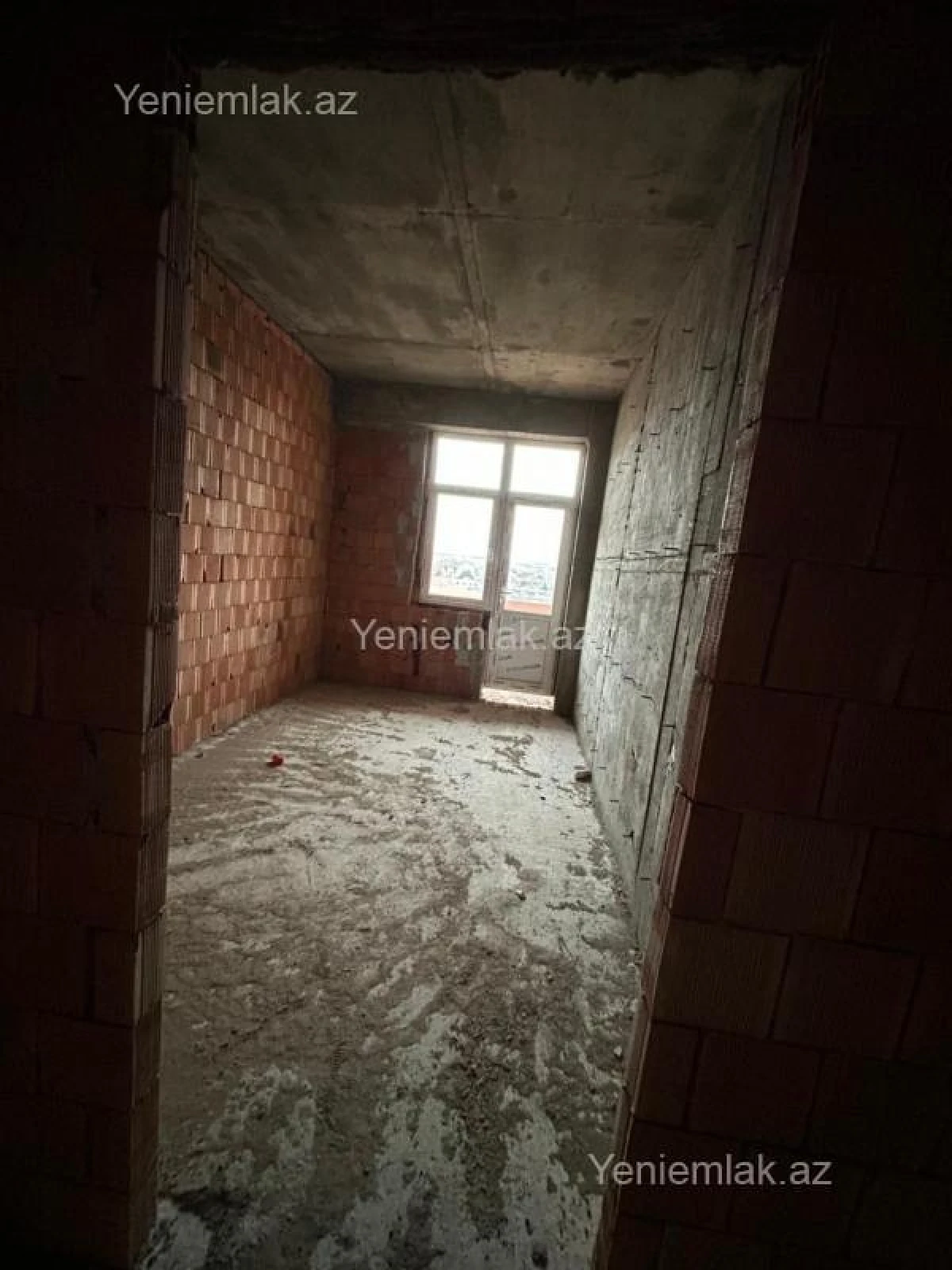 Satılır 3 otaqlı yeni tikili 74 m²