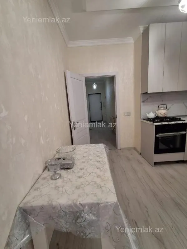 Satılır 2 otaqlı yeni tikili 90 m²