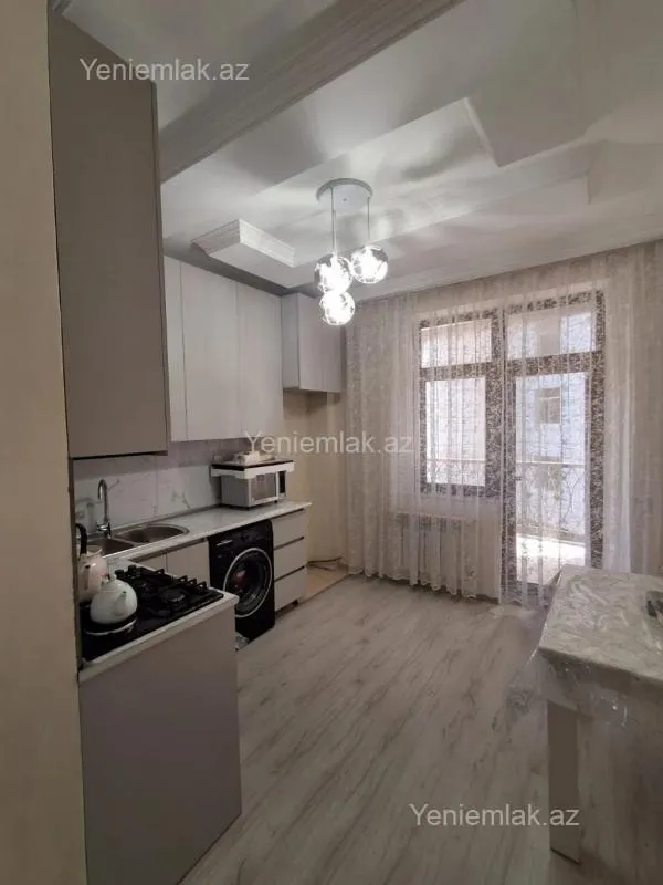 Satılır 2 otaqlı yeni tikili 90 m²