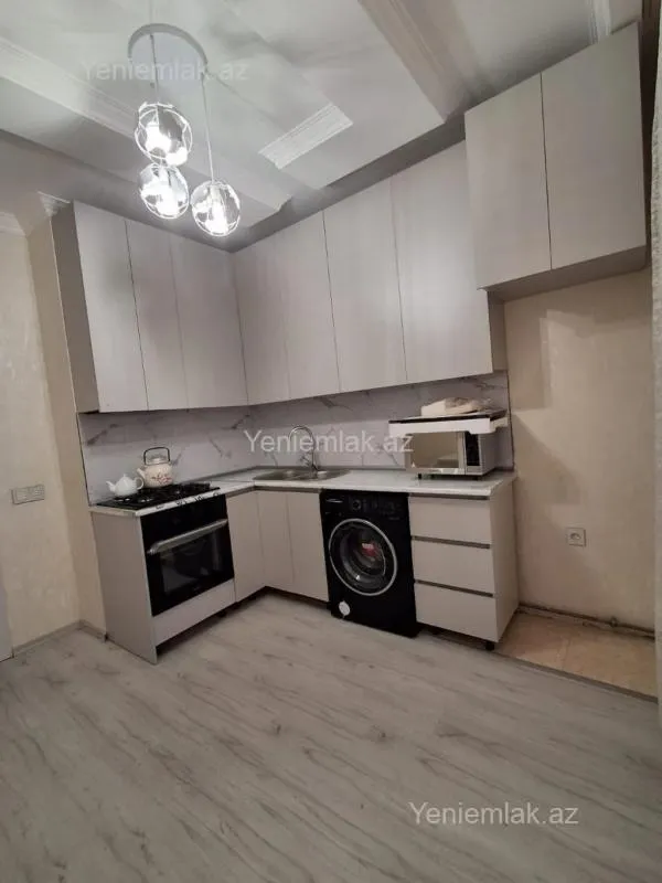 Satılır 2 otaqlı yeni tikili 90 m²