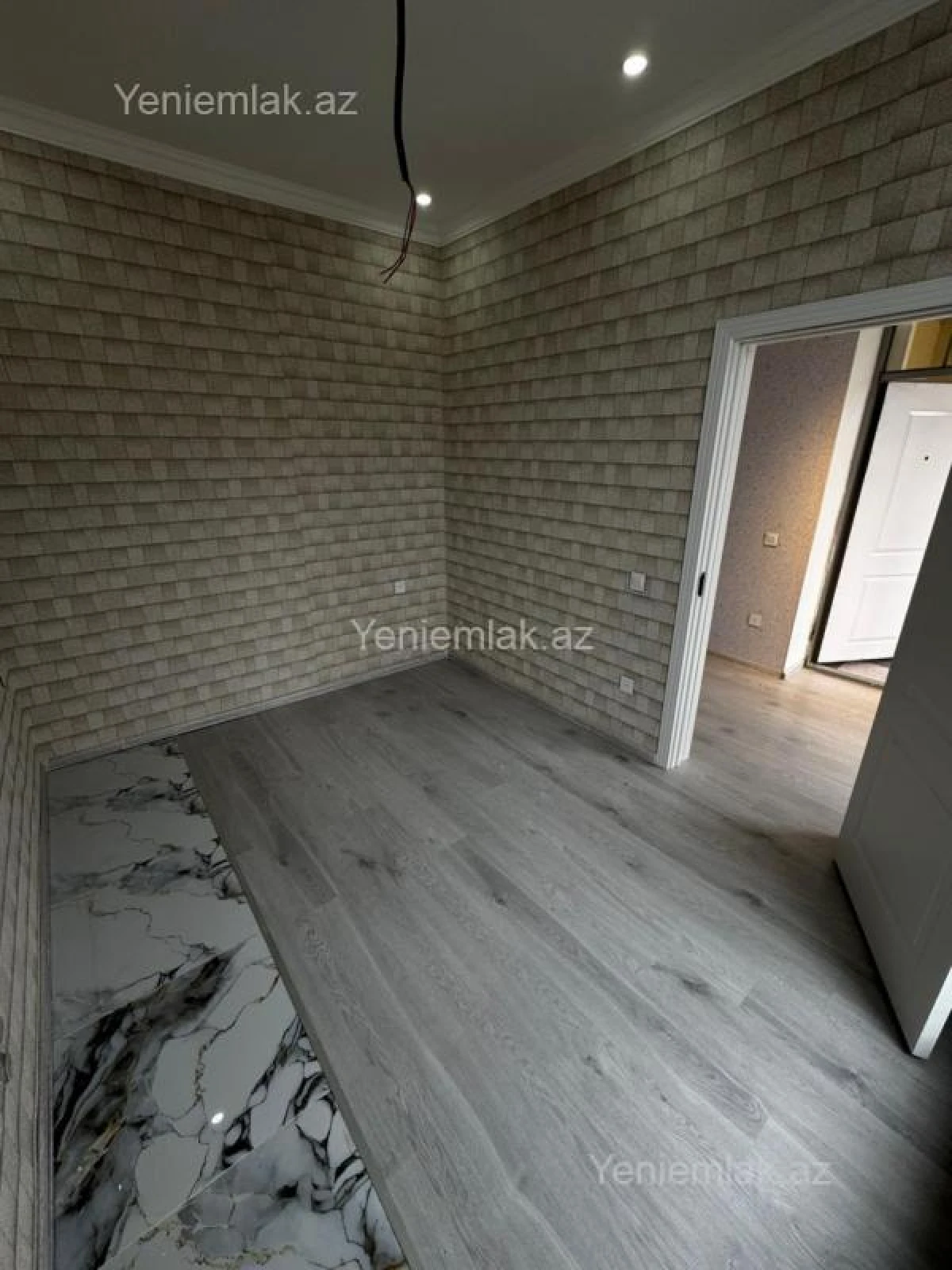Satılır 4 otaqlı həyət evi 145 m²