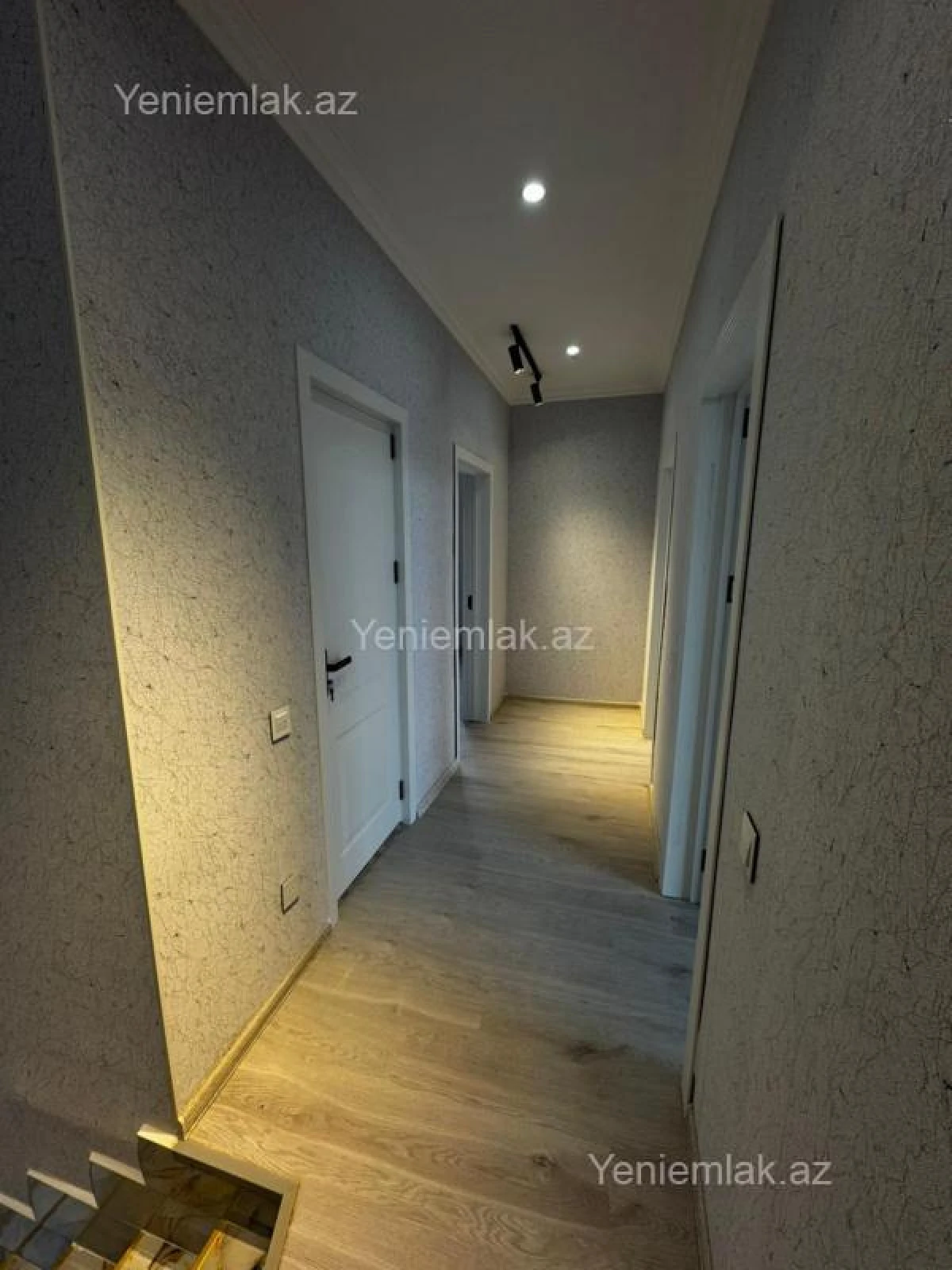 Satılır 4 otaqlı həyət evi 145 m²