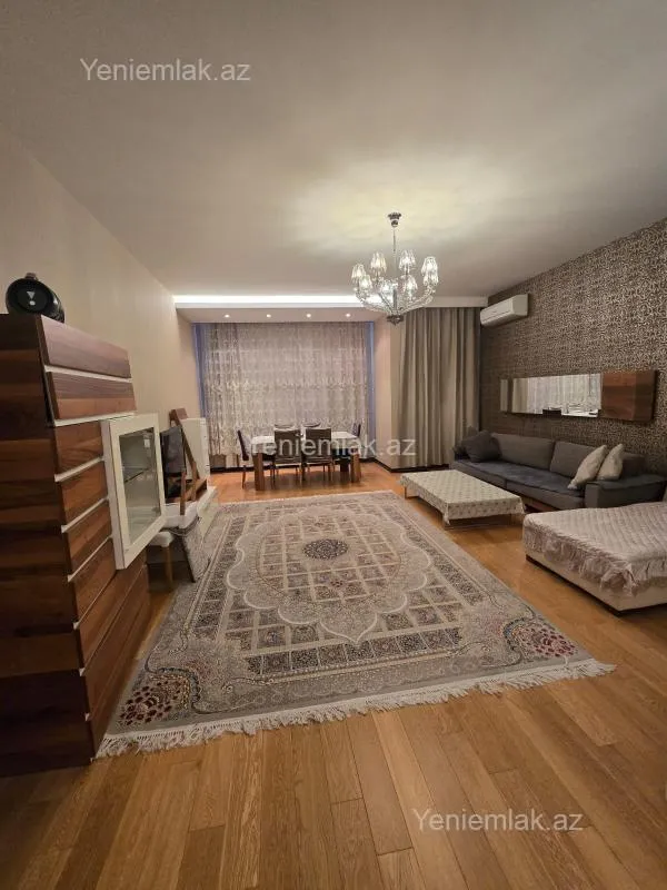 Satılır 3 otaqlı yeni tikili 158 m²