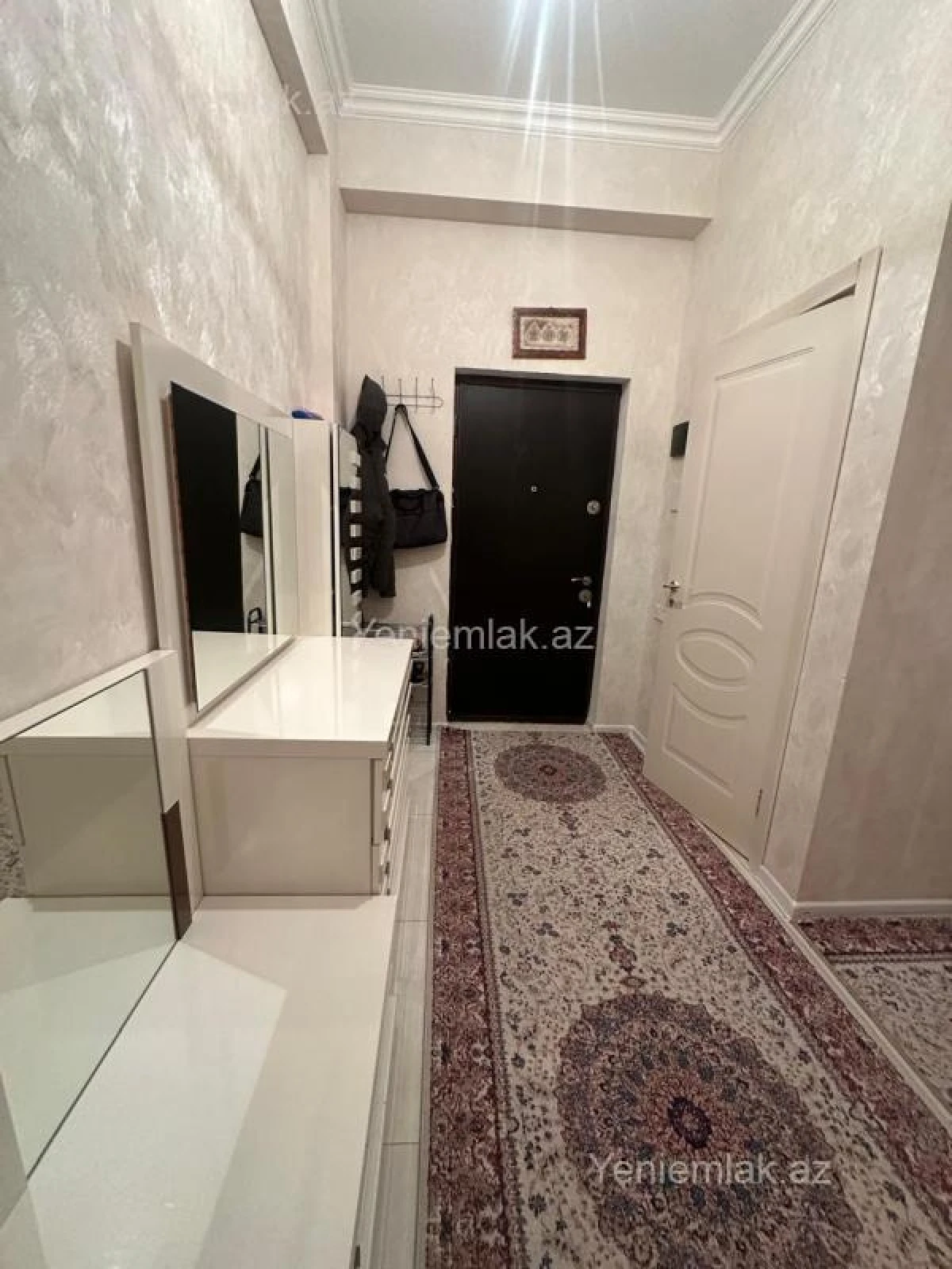 Satılır 2 otaqlı yeni tikili 63 m²