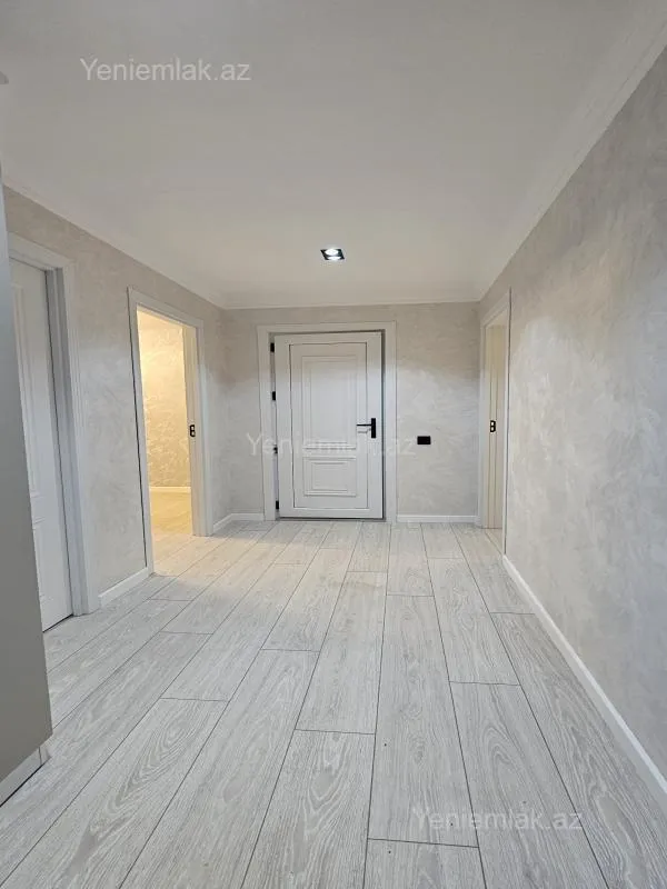 Satılır 2 otaqlı köhnə tikili 60 m²