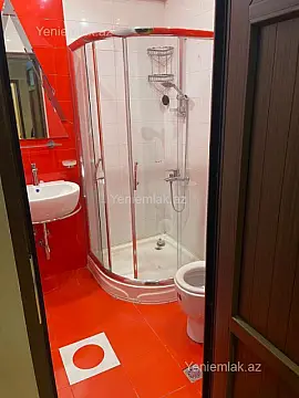 Satılır 3 otaqlı yeni tikili 170 m²