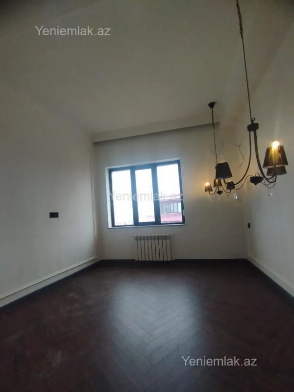 Satılır 3 otaqlı yeni tikili 142 m²