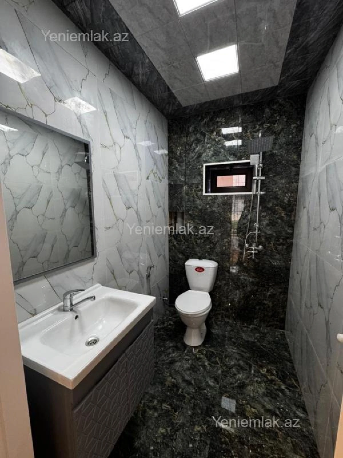 Satılır 4 otaqlı həyət evi 150 m²