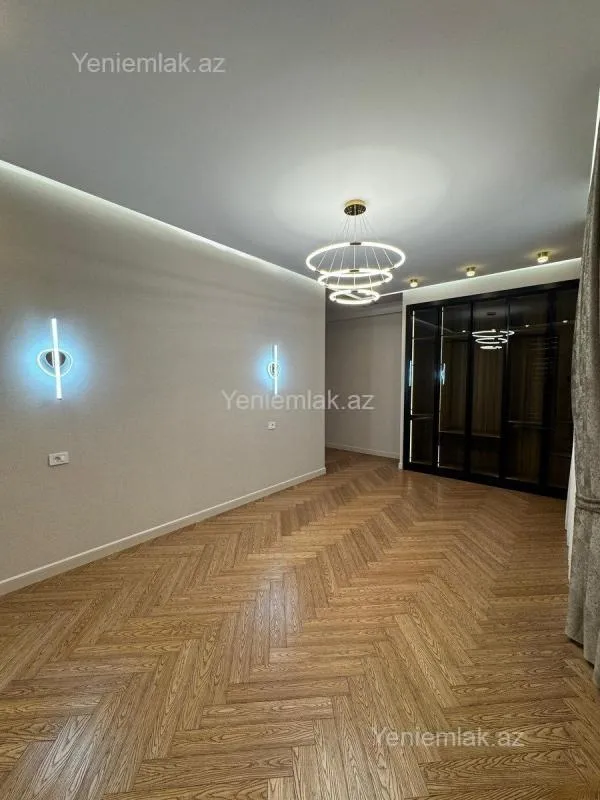 Satılır 4 otaqlı yeni tikili 188 m²