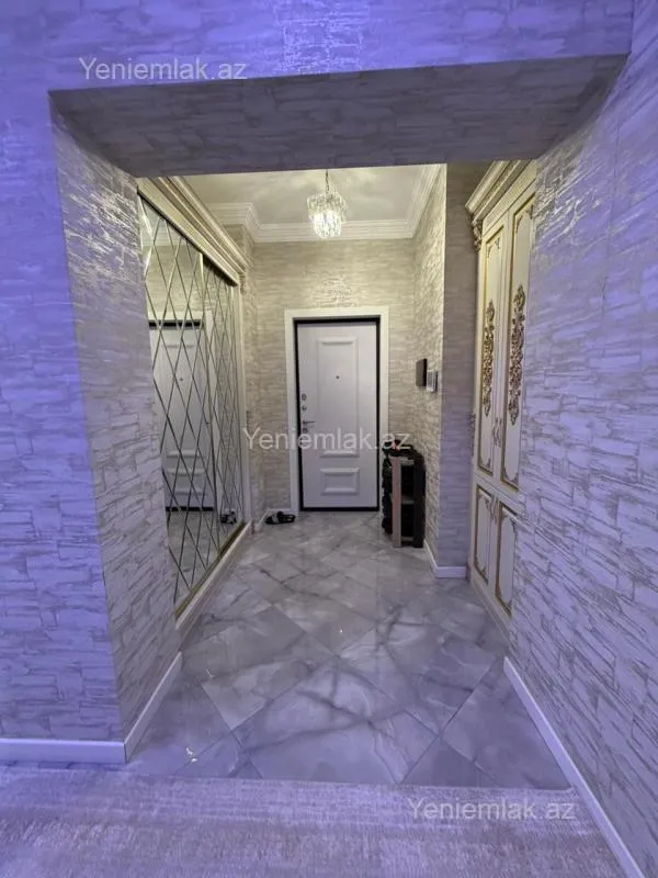 Satılır 3 otaqlı yeni tikili 118 m²